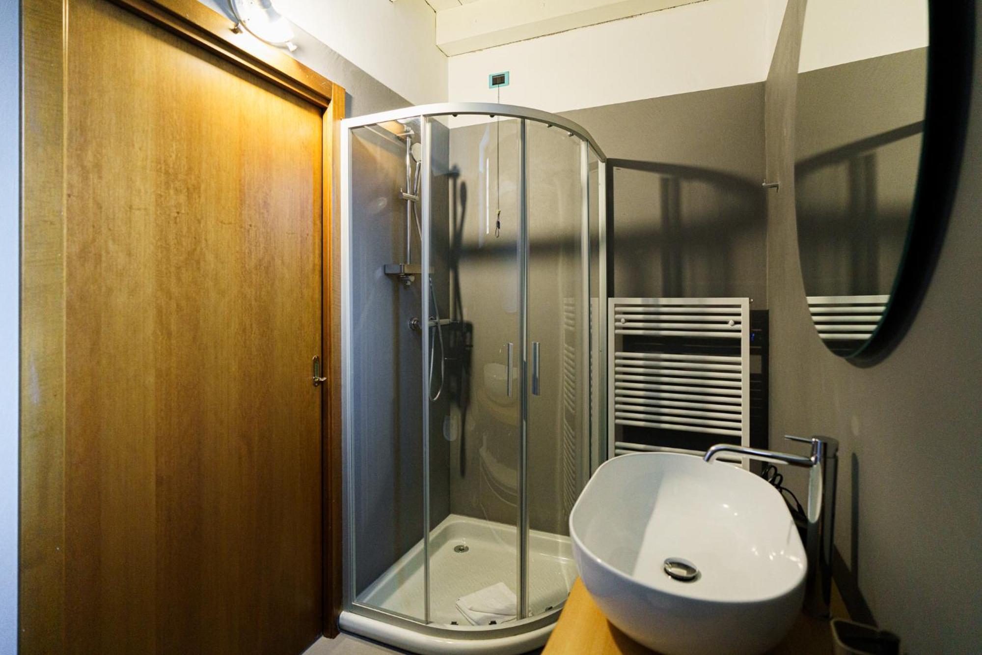 Domus Verona - Residenza Marconi Стая снимка